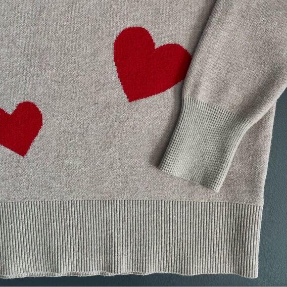 Tahari Love Hearts Crew Neck Sweater Tan Red Size XS - Picture 7 of 9